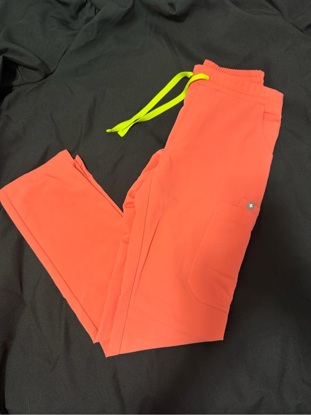 FIGS coral scrub pants - womens